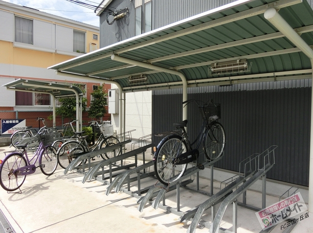 エントランス　駐輪場