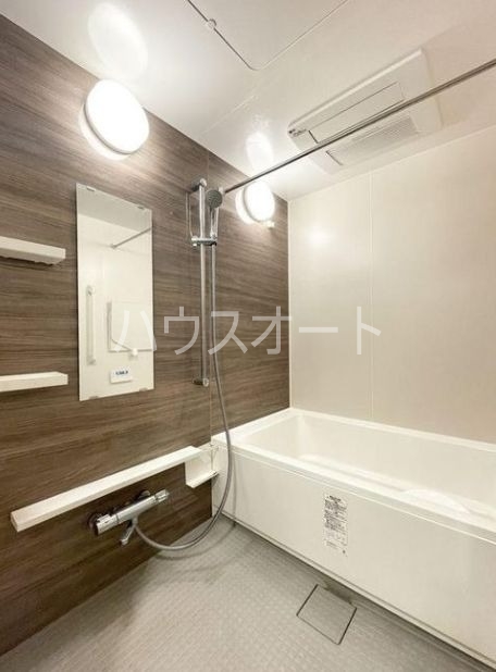 バス・シャワールーム　別タイプ参考写真