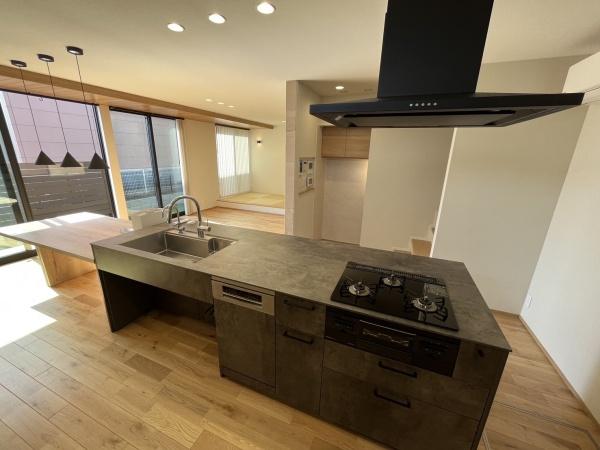 キッチン　システムキッチンです