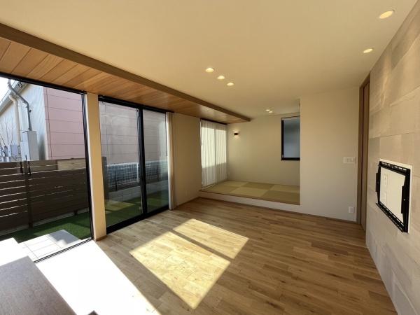 居室・リビング　明るいリビングダイニング！