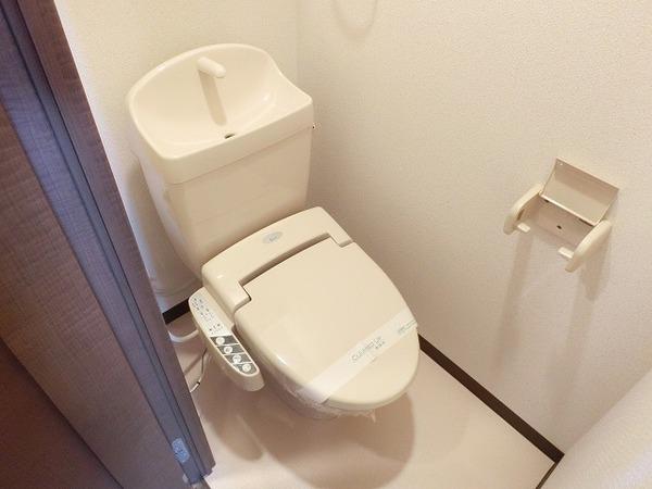 トイレ　ウォシュレット！