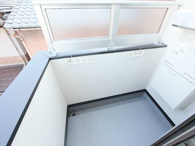 バルコニー　バルコニー