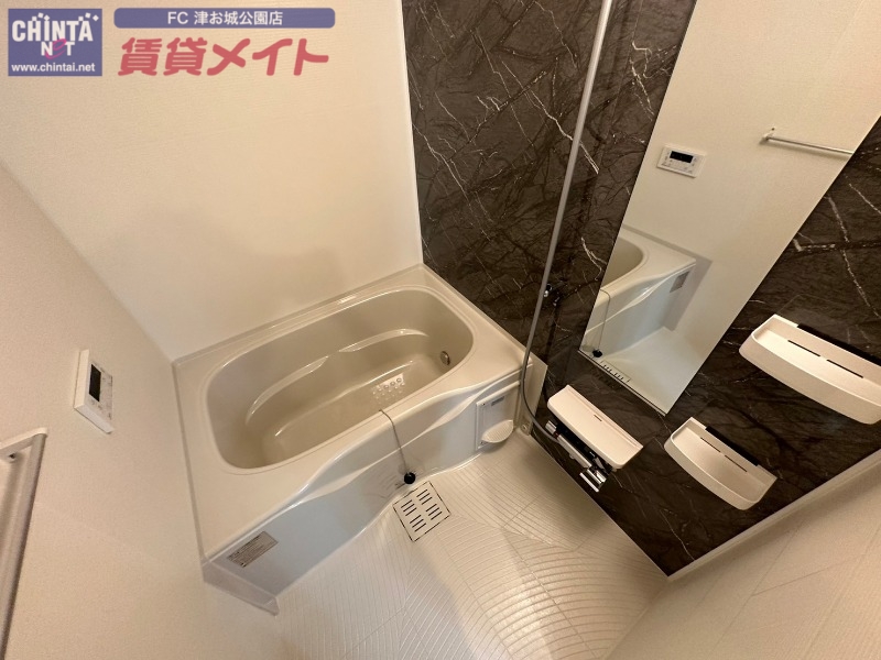 バス・シャワールーム　同型タイプ画像