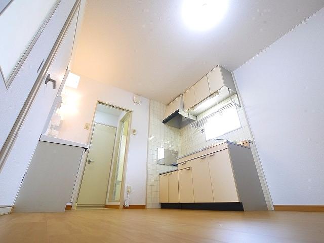 居室・リビング　使いやすい居間です