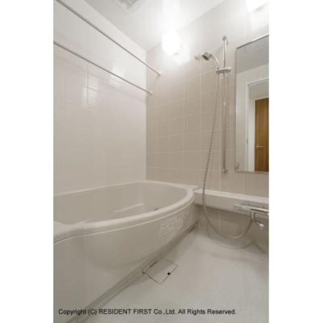 バス・シャワールーム　※写真は同タイプ住戸です。