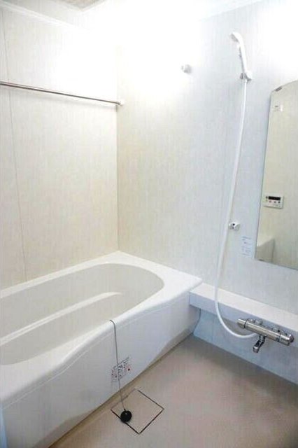 洗面設備　追焚機能付きです