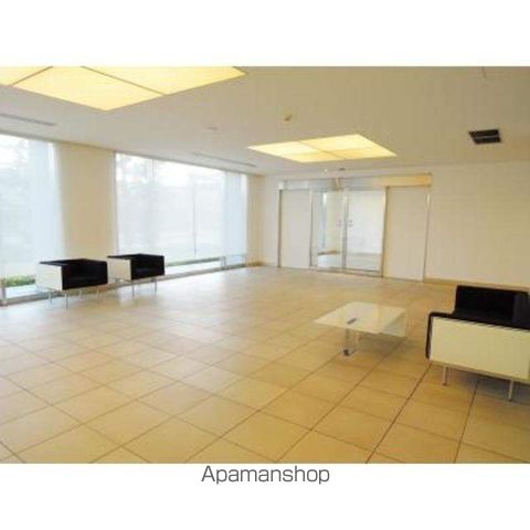 ロビー　ロビー