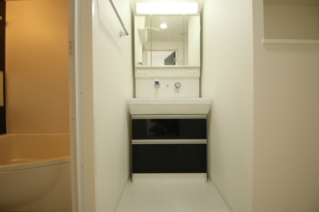 洗面設備　※別室の参考写真の為、現況優先です。