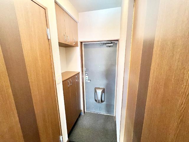 玄関　玄関（イメージ）