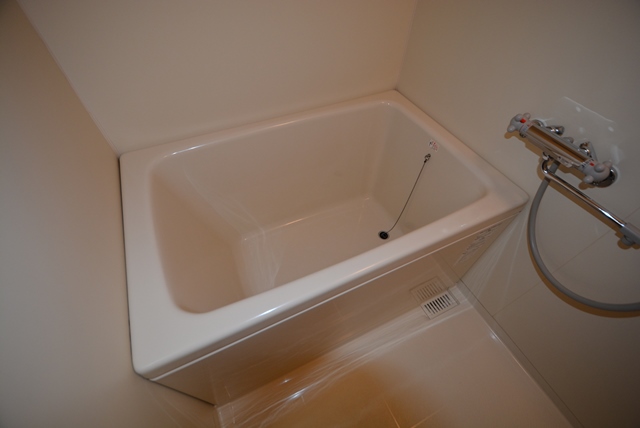 バス・シャワールーム　落ち着く空間のバスルーム♪