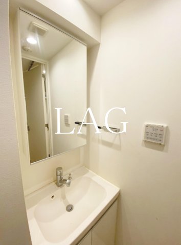 洗面設備　洗面台です。