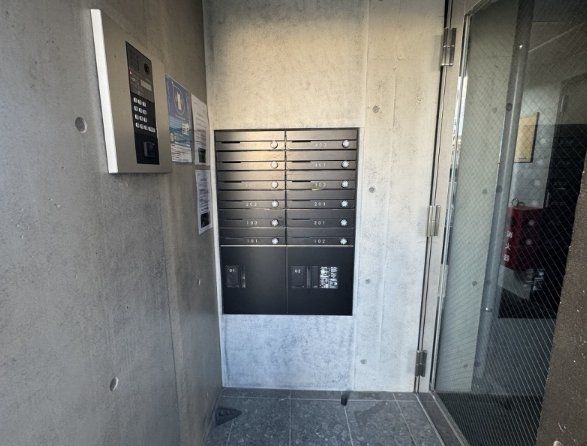 エントランス　エントランス