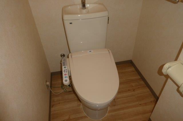 トイレ　ウォシュレット