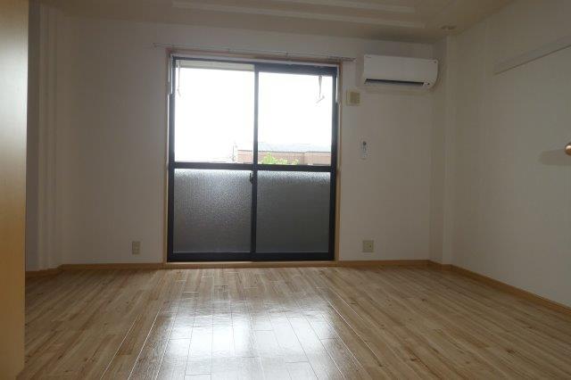 居室・リビング　洋室