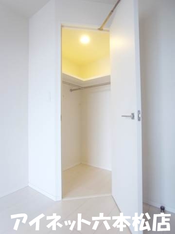 収納　お洋服が多い方でも安心の収納