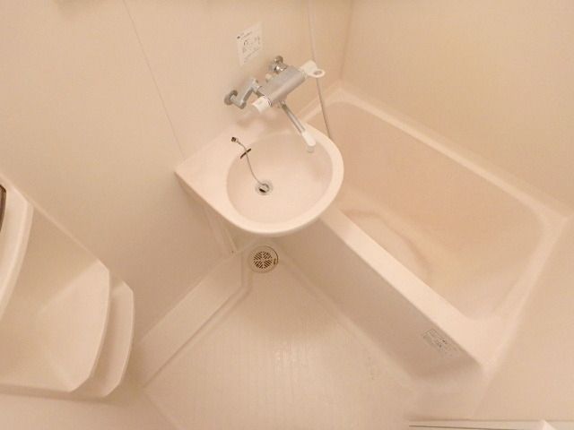 バス・シャワールーム　★バスルーム★