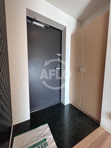 玄関　Dolce Vita 新大阪　玄関