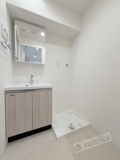 洗面設備　洗面脱衣所付き！独立洗面台が便利です♪♪