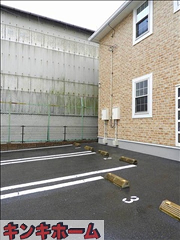 駐車場　写真は別のお部屋です。