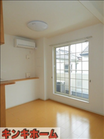 居室・リビング　写真は別のお部屋です。