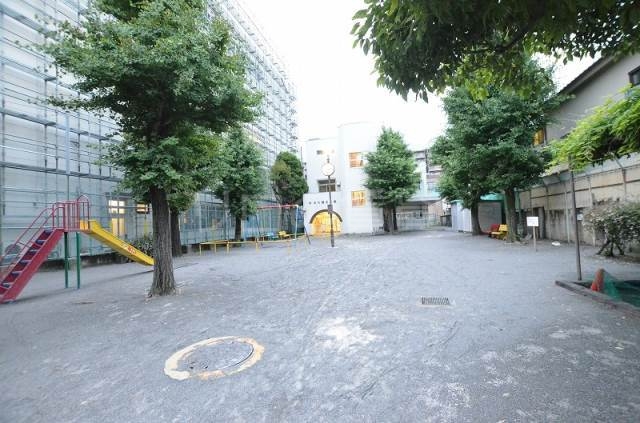 公園　東三児童公園（公園）まで535m