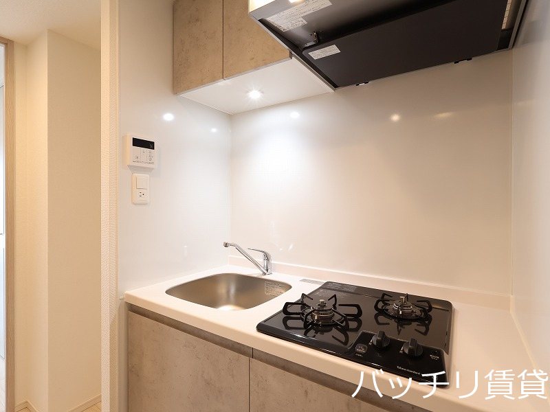 キッチン　画像は、同型タイプの為、現状を優先いたします。