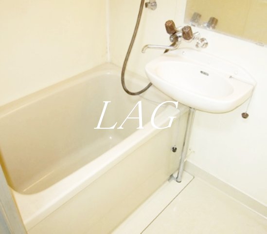 バス・シャワールーム　お風呂です。