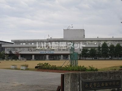 中学校　氷見市立西條中学校（中学校）まで3069m