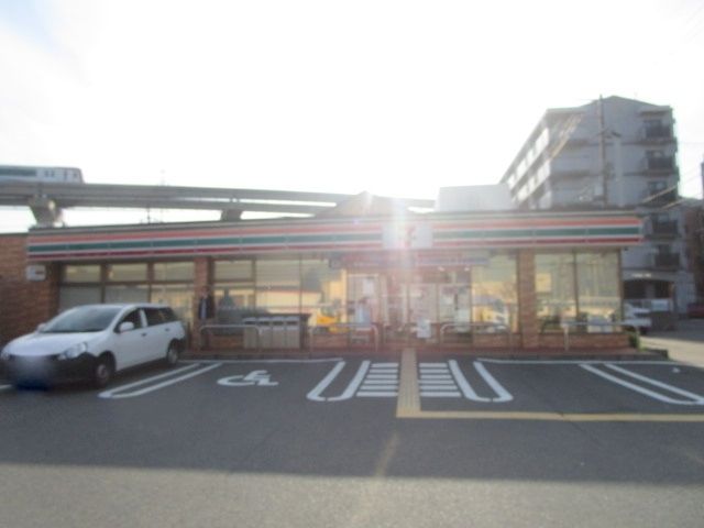 コンビニ　セブンイレブン摂津東一津屋店（コンビニ）まで270m