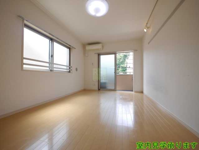 居室・リビング　アムロゼッタ四ツ谷