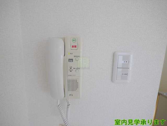 セキュリティ　アムロゼッタ四ツ谷