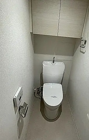 トイレ　別号室参考写真