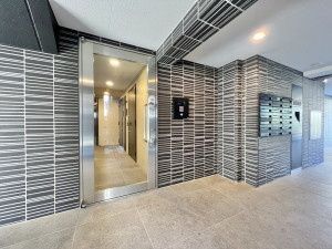 エントランス　■モニタ付オートロック
