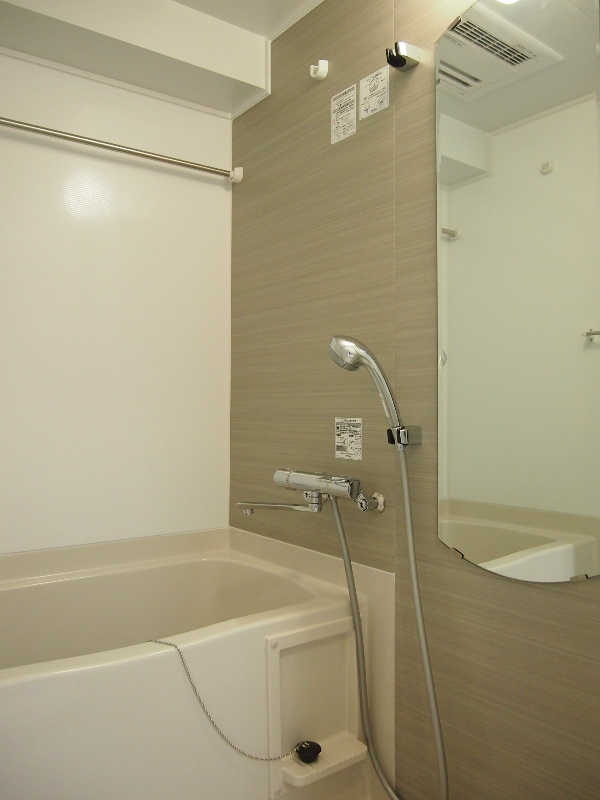バス・シャワールーム　風呂