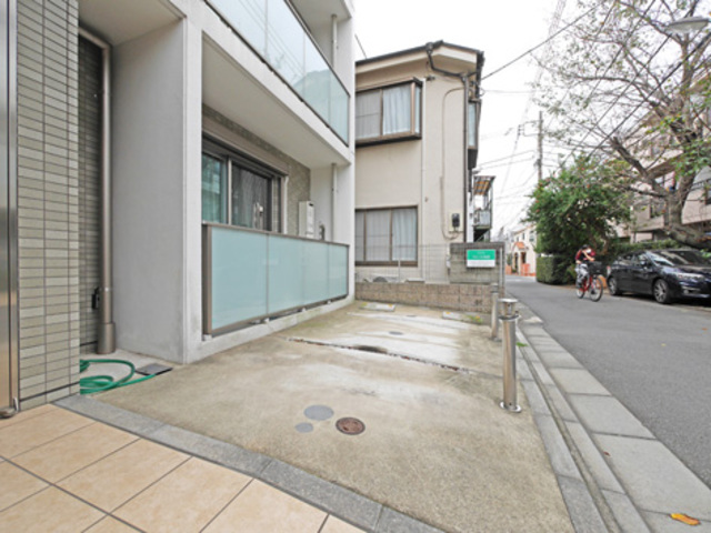 駐車場　駐車場あります♪