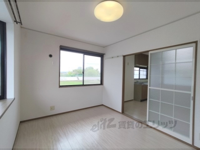 居室・リビング　洋室