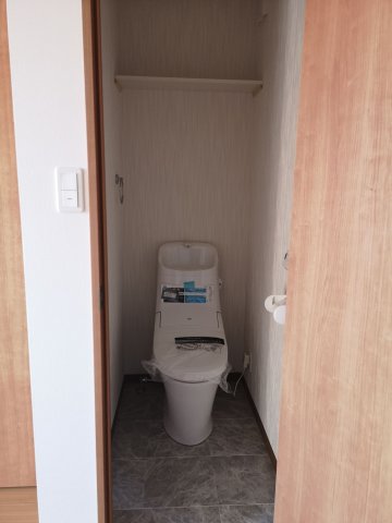 トイレ　落ち着いたトイレです