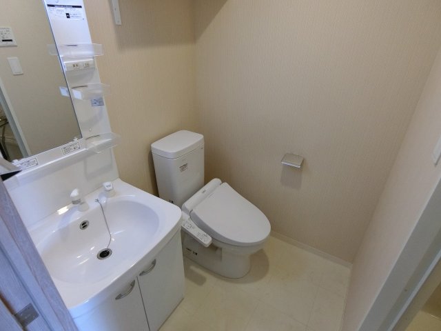洗面設備　他の部屋参照