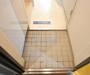 玄関　※別部屋参考写真