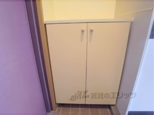 収納　下駄箱