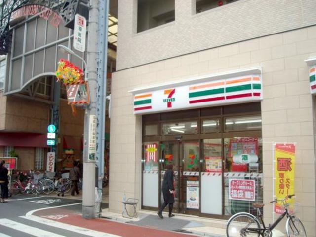 コンビニ　セブンイレブン荏原中延駅前店（コンビニ）まで680m