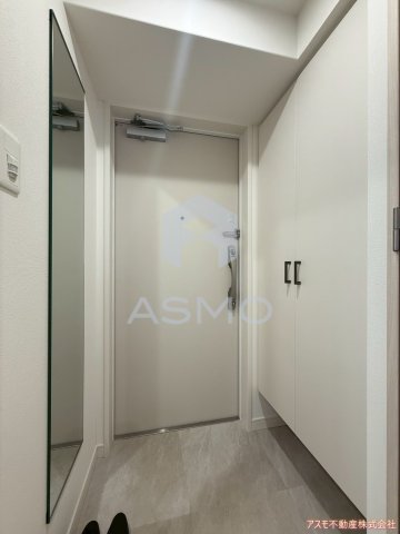玄関　同マンション別部屋参考写真