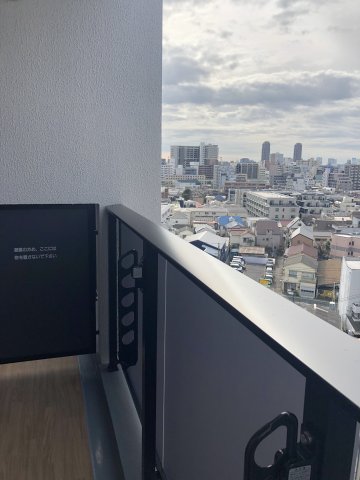 バルコニー　バルコニーがあります