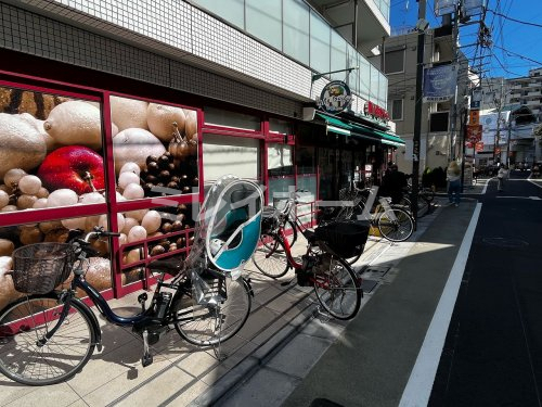 スーパー　まいばすけっと 大森町駅前店（スーパー）まで166m