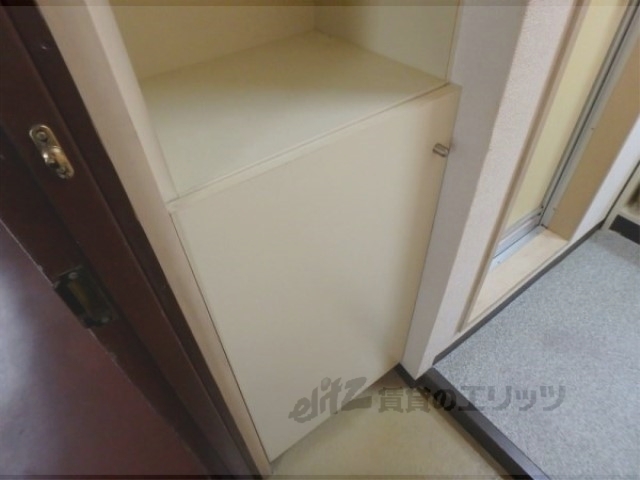 収納　下駄箱