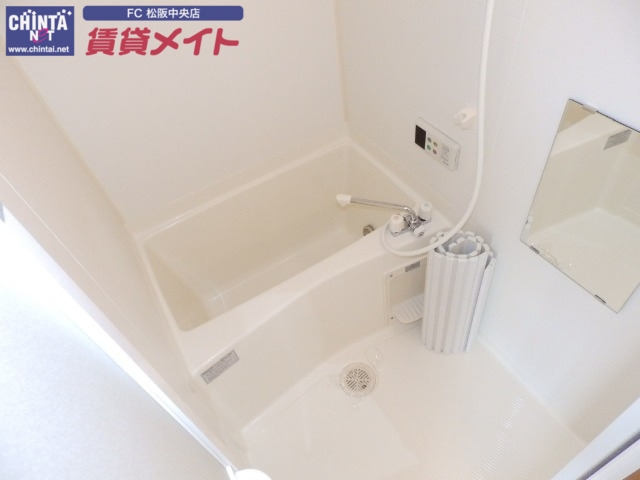 バス・シャワールーム　別部屋同タイプです