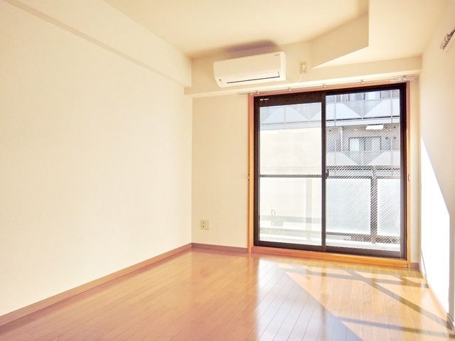 その他部屋・スペース　★エアコン完備・床フローリング★