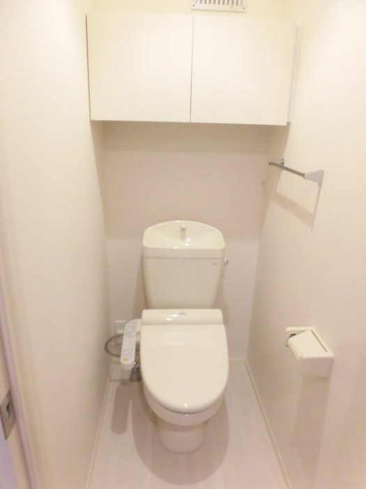 トイレ　ゆったりとした空間のトイレです