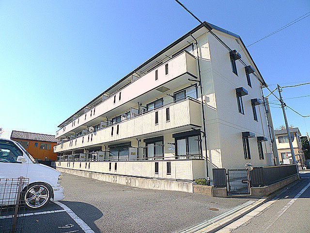 建物外観　ロイヤルハーモニーのご紹介は住まいの窓口　アソシエにお任せ下