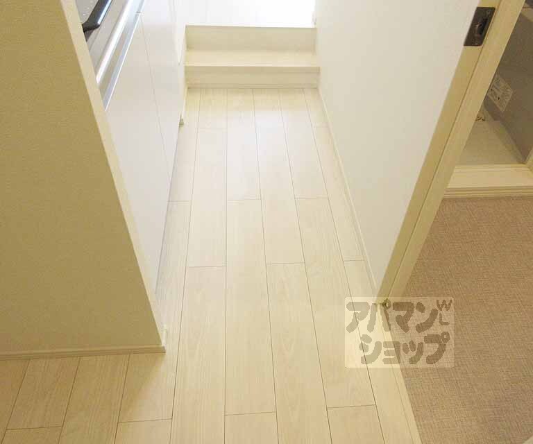 その他部屋・スペース　・ゆったりとした廊下です・